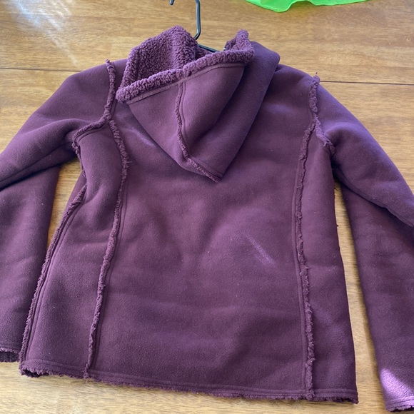 Maroon Sweatshirt - Picture 3 of 3